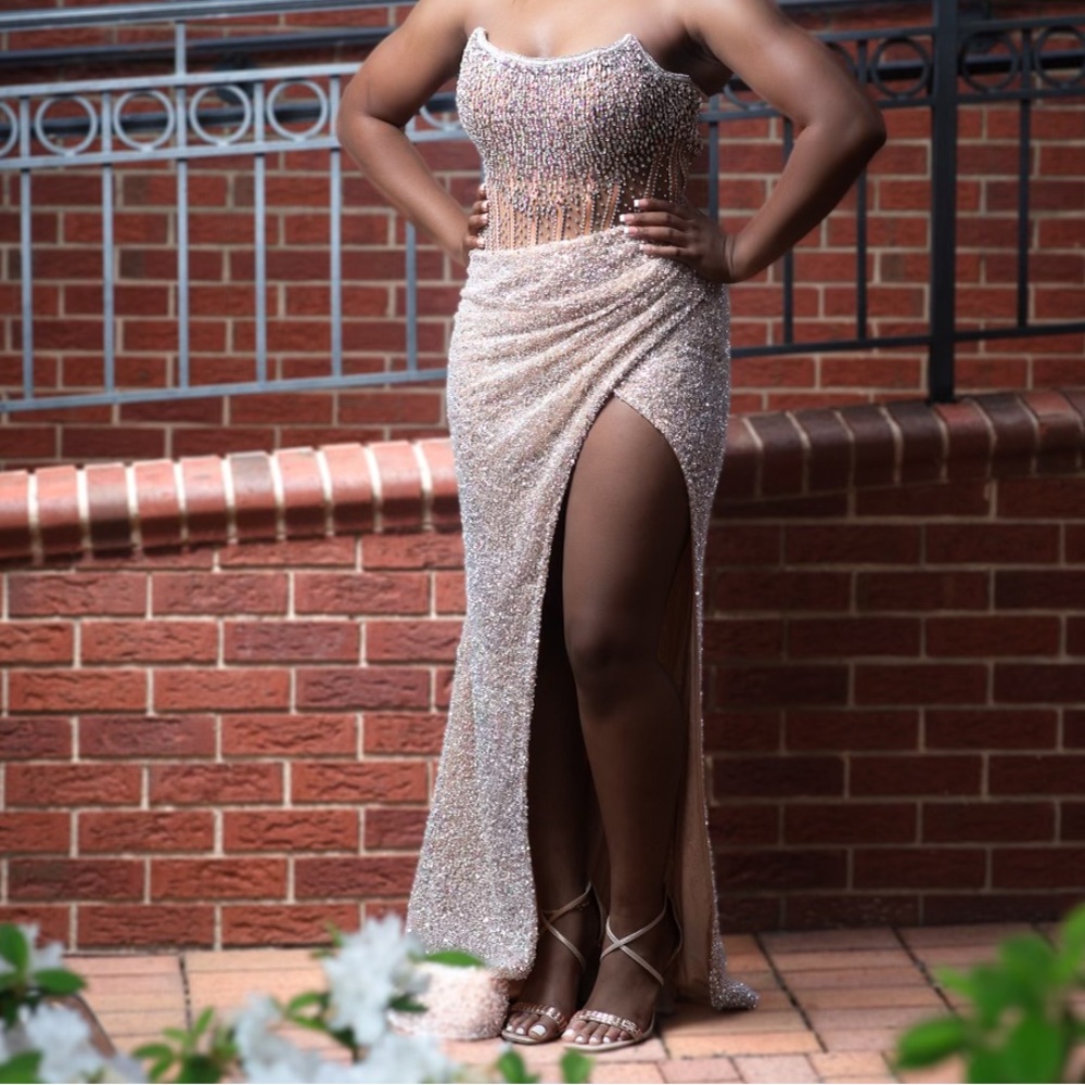 Elegant Sequin Prom Dress in Gold - Picture 3 of 3